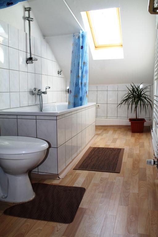 Zu Hause Bei Freunden Apartment Dortmund Phòng bức ảnh