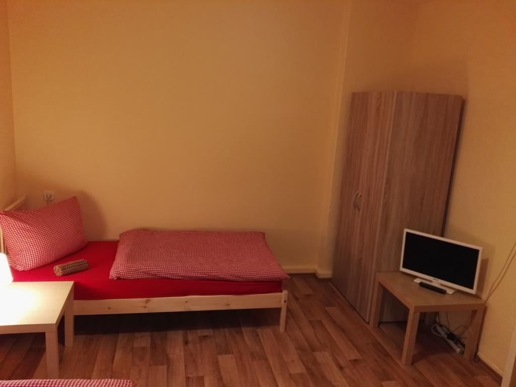Zu Hause Bei Freunden Apartment Dortmund Ngoại thất bức ảnh